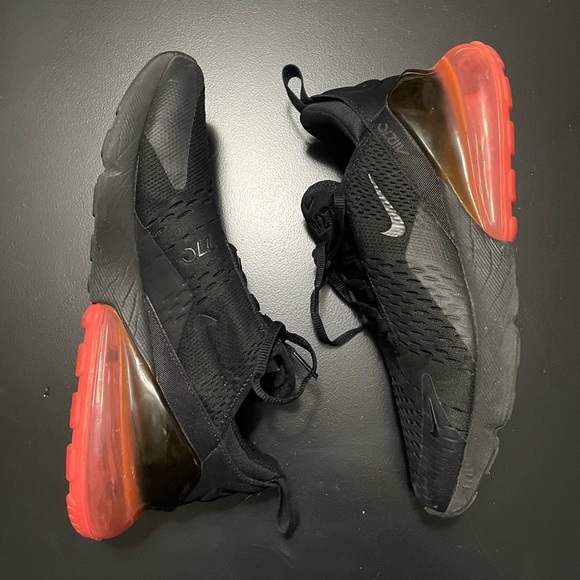 air max 270 black hot punch